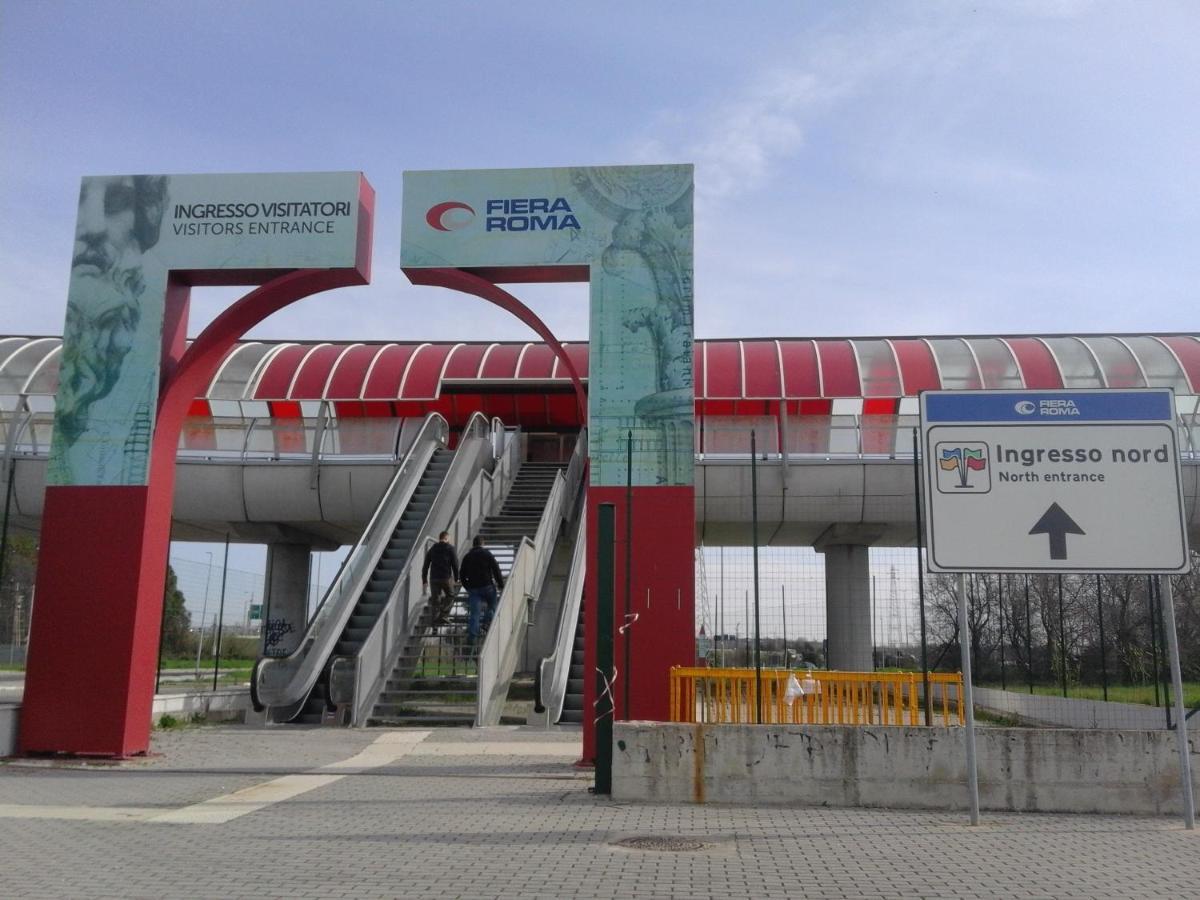 Charme & Relax - Fiera Di Roma - Fiumicino Airport Apartamento Ponte Galeria Exterior foto